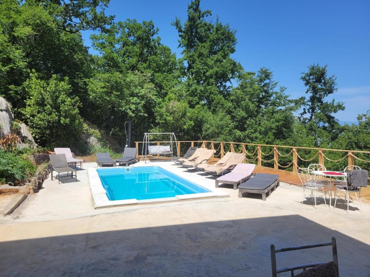 Ferienwohnung Mit Pool Kroatien Mit Meerblick Und Pool Lovran Eksteriør bilde